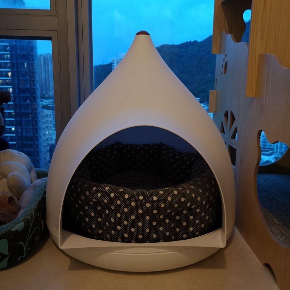 19.7" Water Drop Dome Cat Bed White Cat Cave House with Cushioned Pad