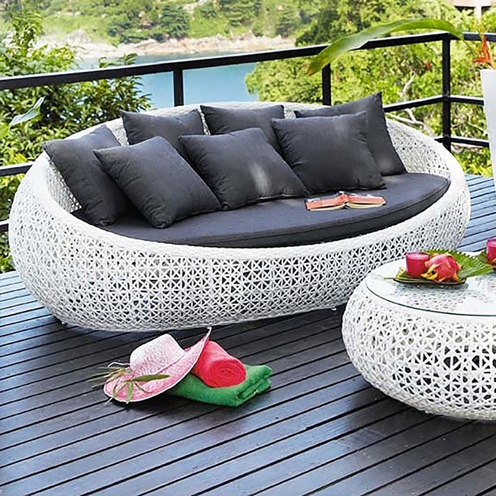 1800mm Oval Rattan Outdoor Daybed Sofa with Cushion Pillow