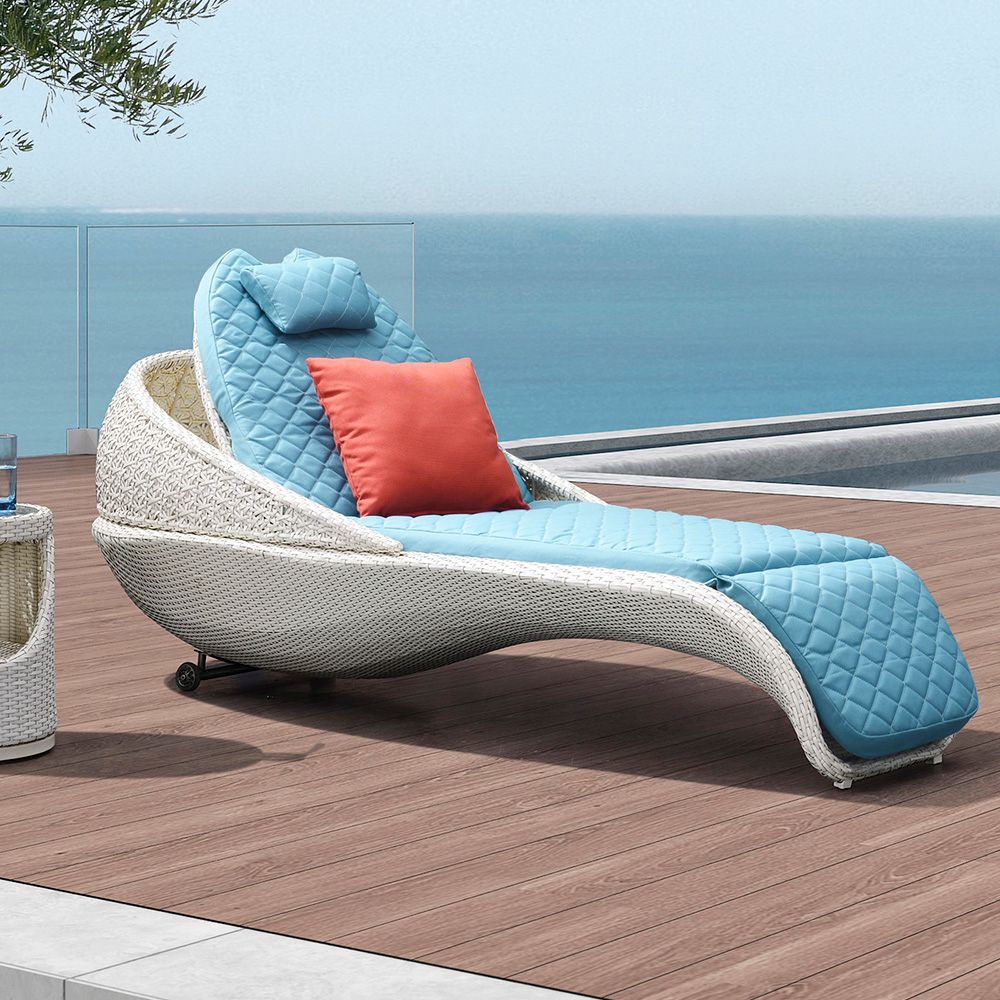 Rattan Woven Patio Chaise Loung Accent Chair with Sky Blue Removable