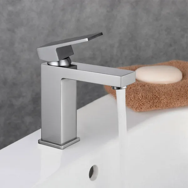 Deck Mounted One Hole Single Handle Bathroom Sink Faucet Brushed Nickel Solid Brass