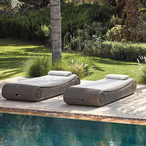 Outdoor Patio Chaise Longue Rattan Reclining Chair With Cushion Pillow