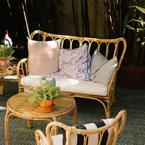 Natural Style Woven Rattan Loveseat 2 Seater Outdoor Sofa With Cushion