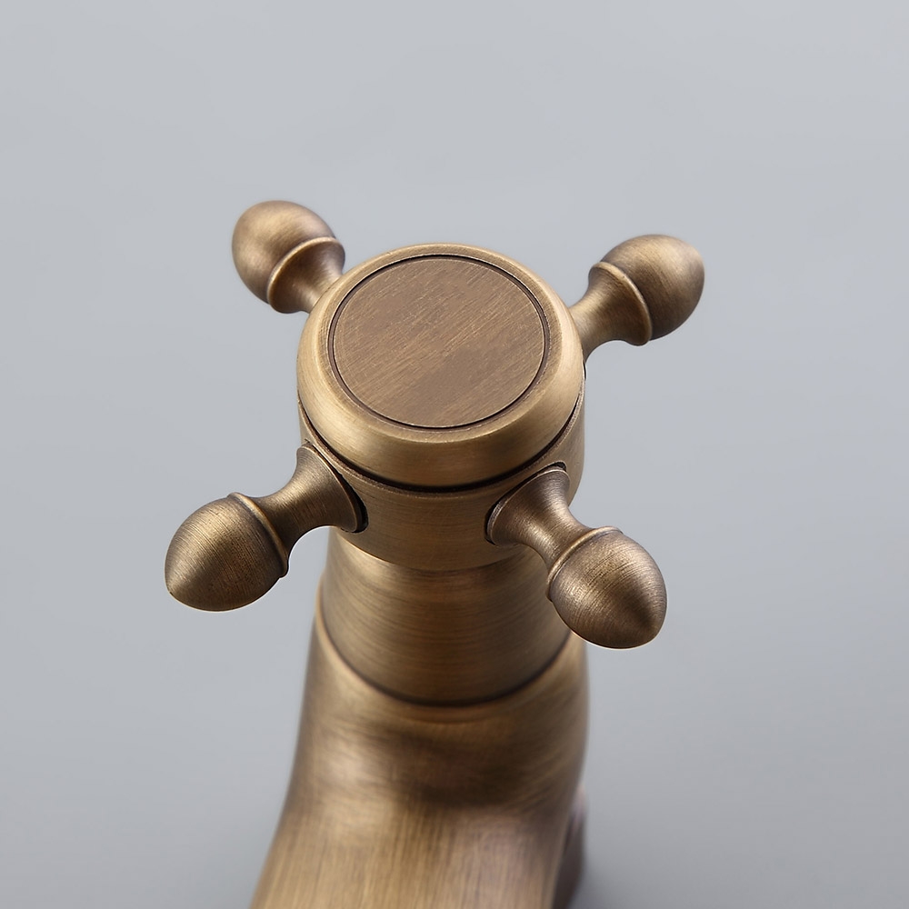 Montag Vintage Deck Mounted 2Handle Antique Brass Tub Faucet with Hand