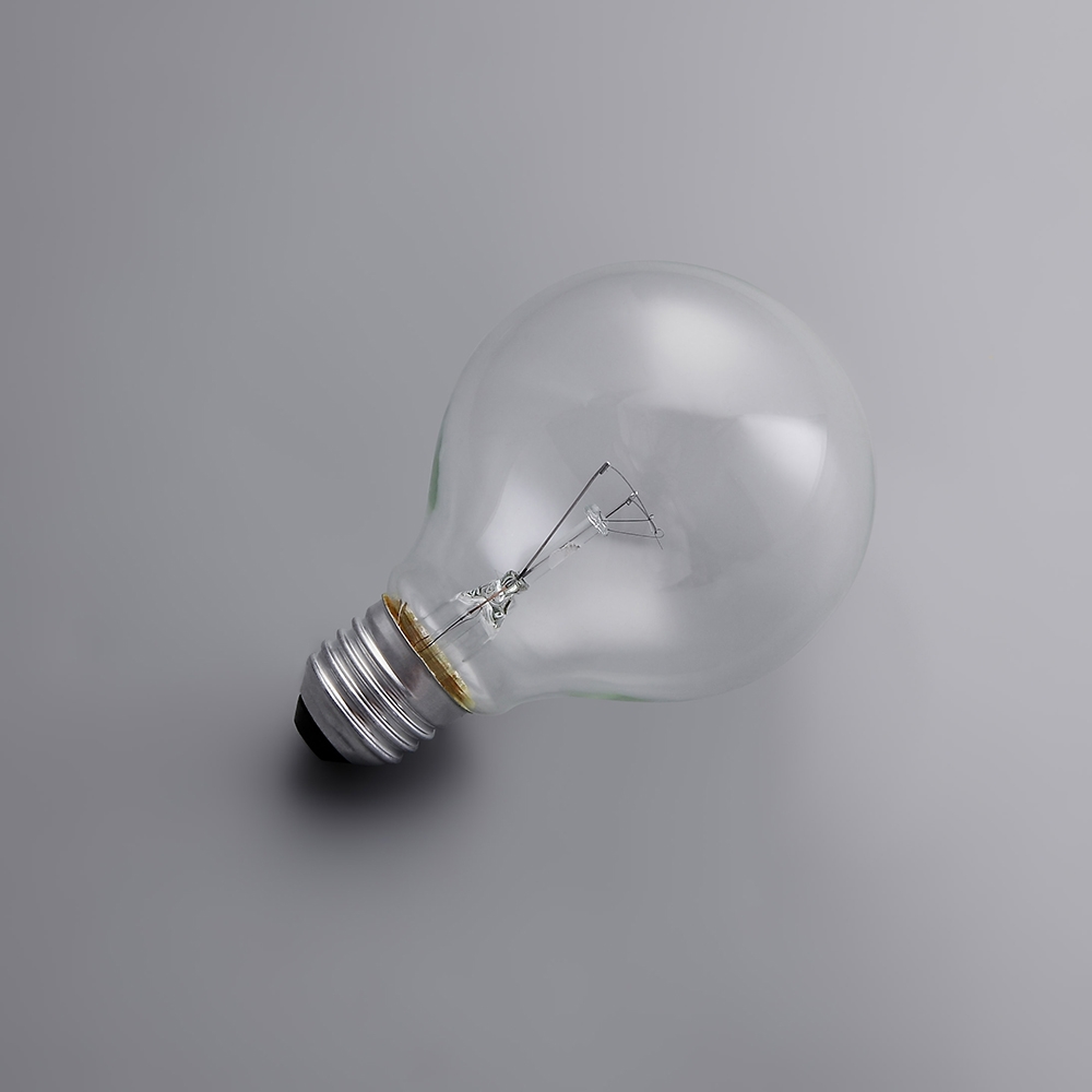 Image of 40W E26 Large Globe Clear Single Incandescent Light Bulb