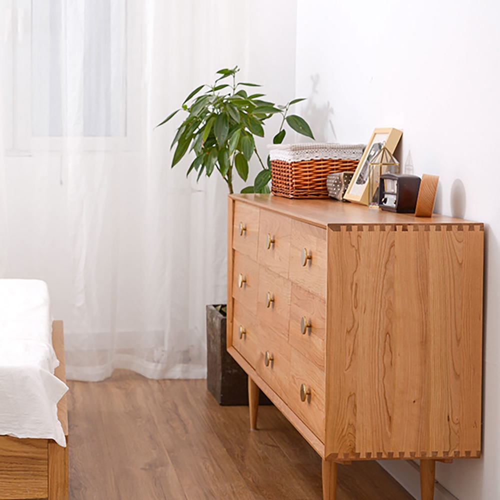 1600mm natürliche Schlafzimmerkommode mit 9 Schubladen Kommode aus Holz mit goldenen Knöpfen