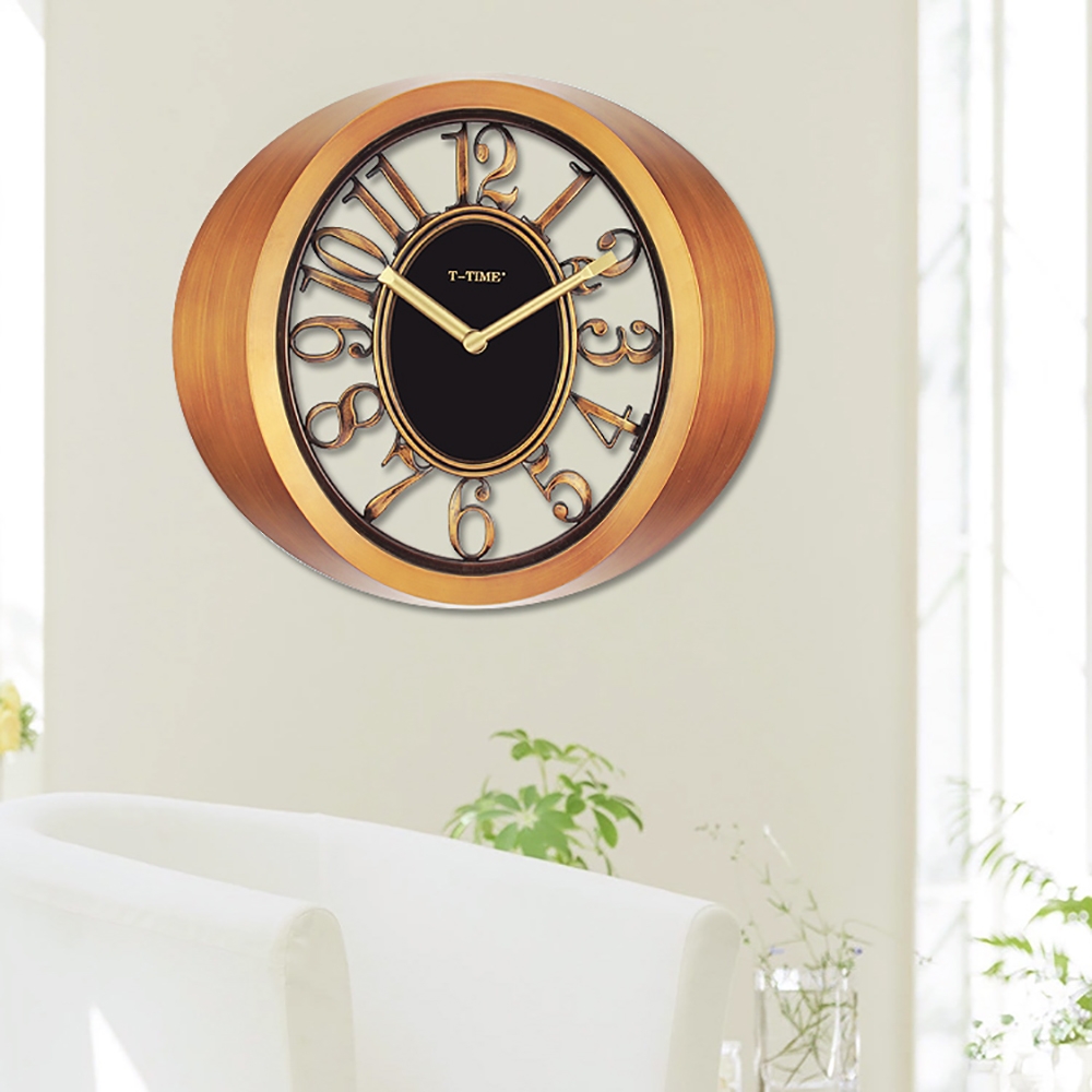 Retro Luxurious Oval Wall Clock with Creative Hollowout Arabic Numbers