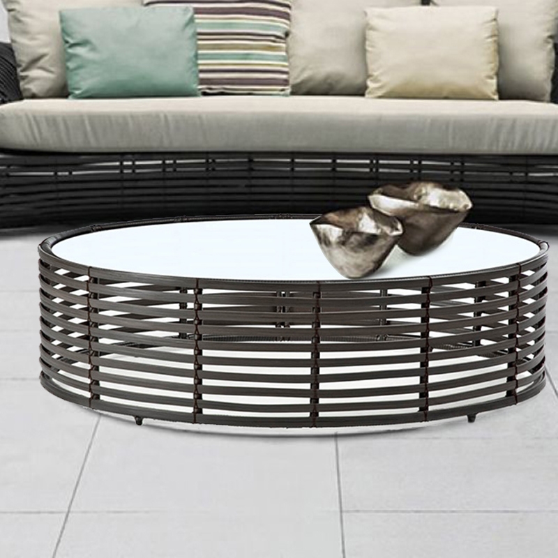 

Oval Coffee Table Glass-Top Brown Rattan Base