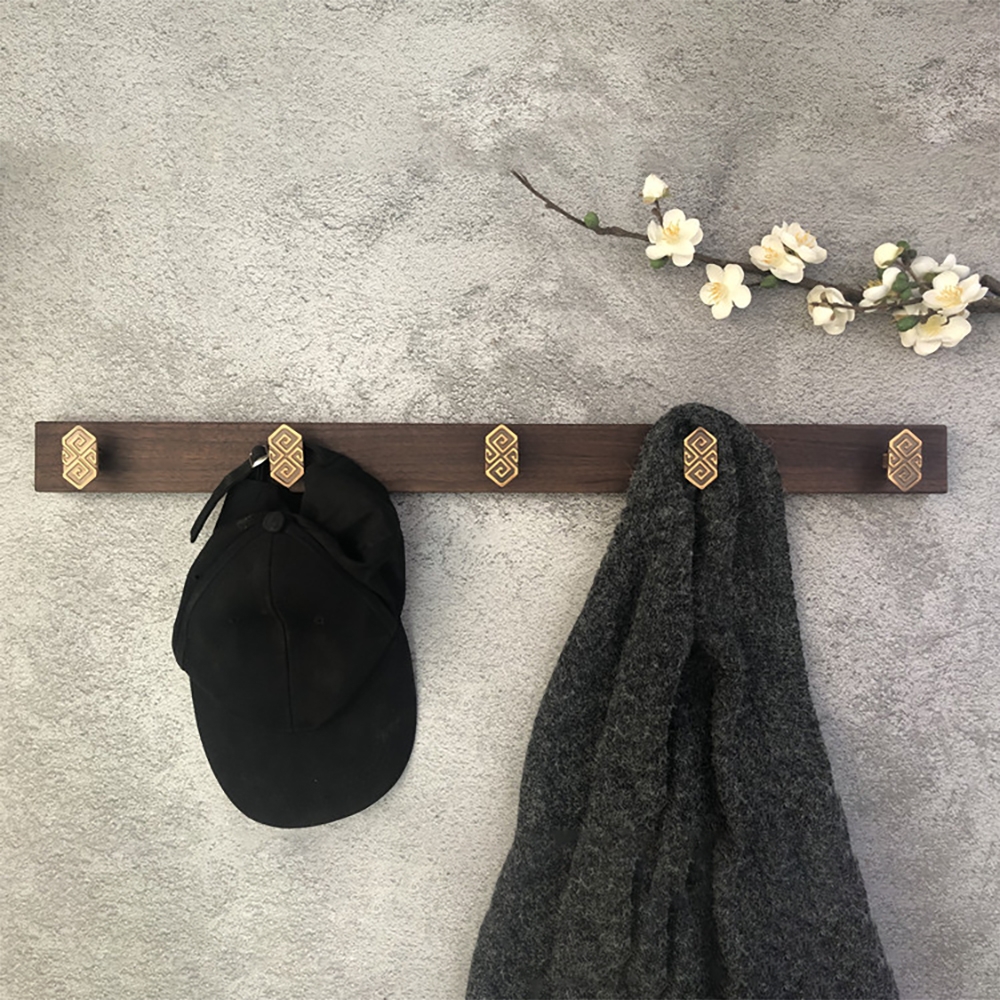 Vintage Wall Mounted Coat Rack With 5 Brass Hooks