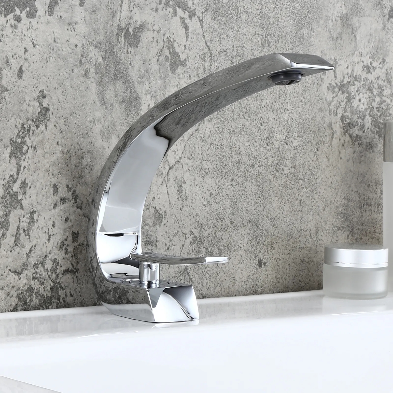 Modern Single Hole 1-Handle C-Shaped Curved Spout Bathroom Sink Faucet with Pop Up Drain in Polished Chrome