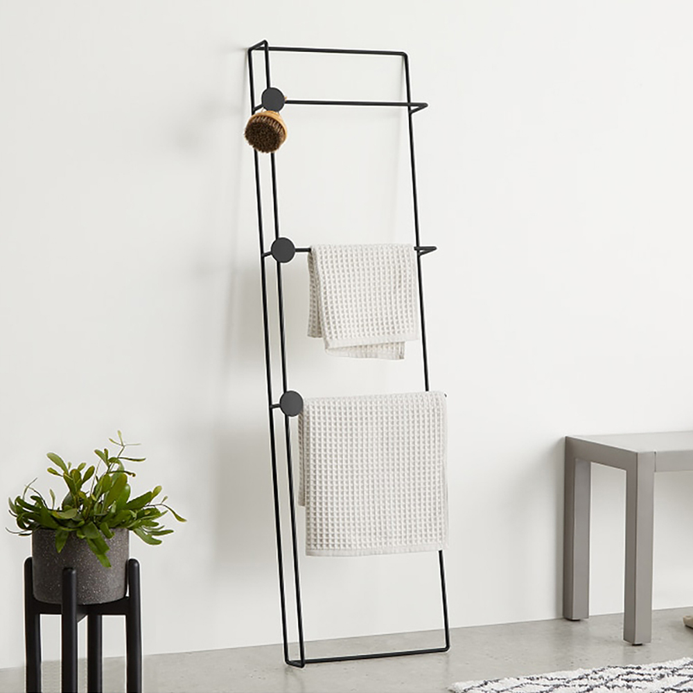 Unique Freestanding Bath Ladder-shaped Storage Towel Rack -black