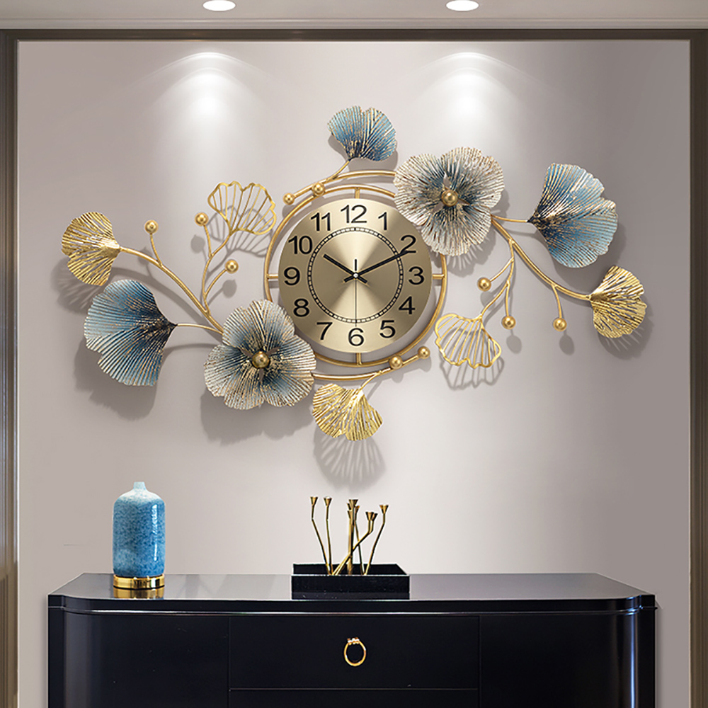 

3D Light Luxury Creative Metal Ginkgo Leaves Artistic Wall Clock Home Decor Art