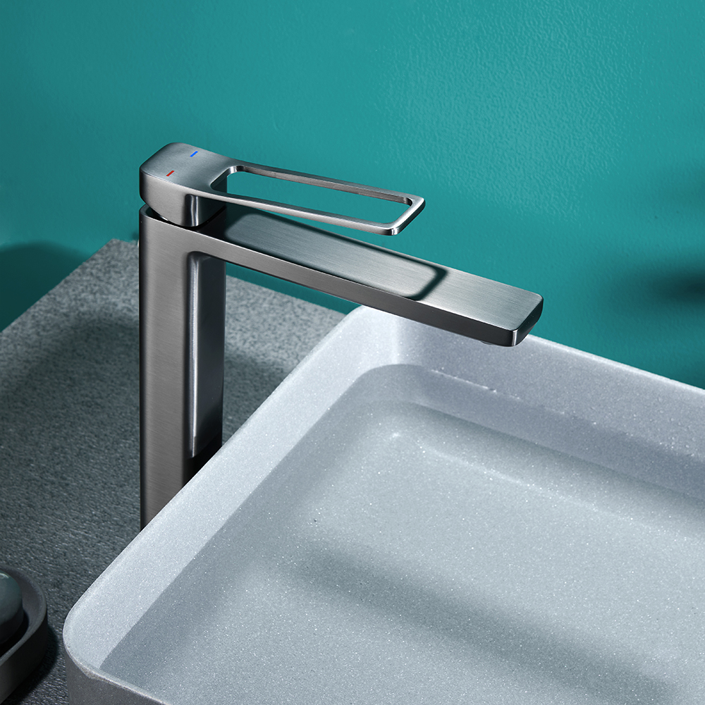 

Gunmetal Single Handle Bathroom Vessel Faucet 1-Hole Solid Brass