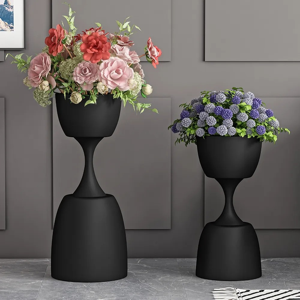 Modern Black Plant Pots Hourglass Indoor Planter Metal Set Of 2