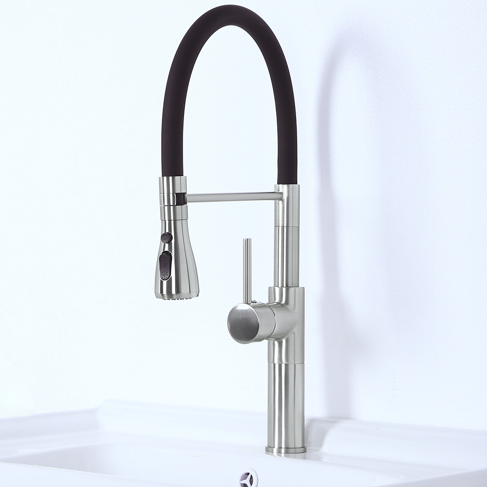 Contemporary Single Hole 1-Handle Kitchen Faucet Pull-Out Spout in Brushed Nickel