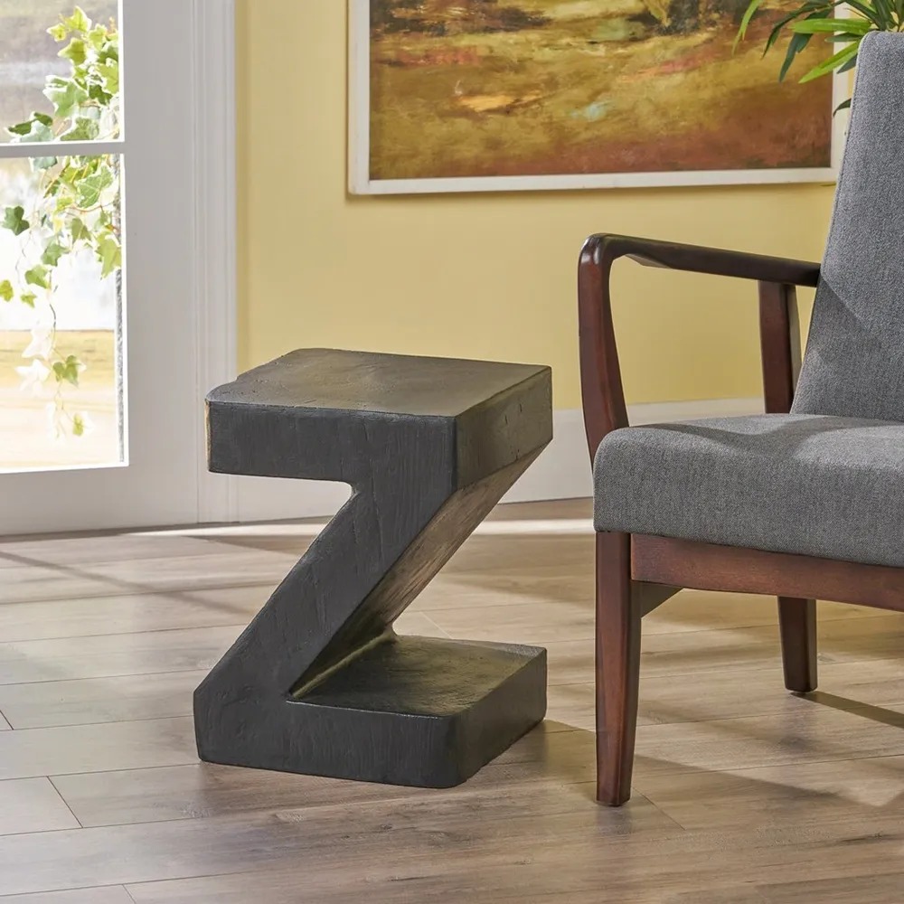 

Black Industrial End Table Z-Shaped 2-Tiered Side Table