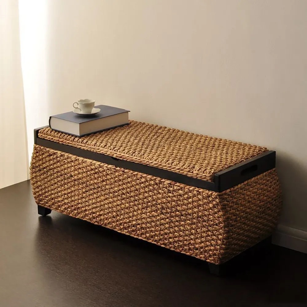 37.4'' Rustic Storage Bench Flip Top in Rattan OvalHomary