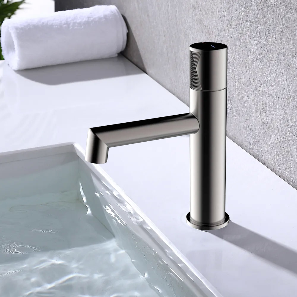 

Gunmetal 1-Hole Sink Faucet Single Handle Brass