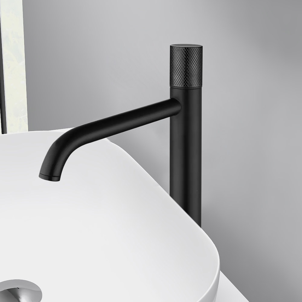 

Matte Black 1-Hole Vessel Faucet Single Handle Brass