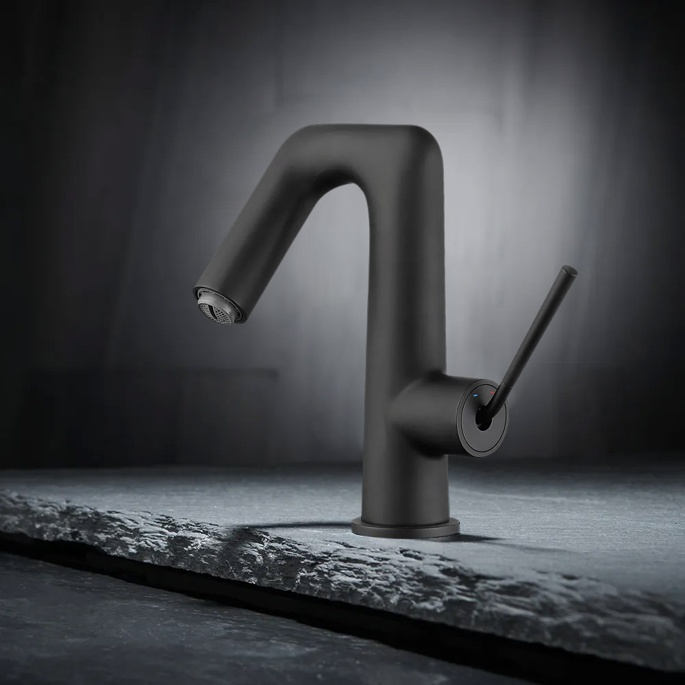 

Black Single-Control Sink Faucet 1-Hole Solid Brass