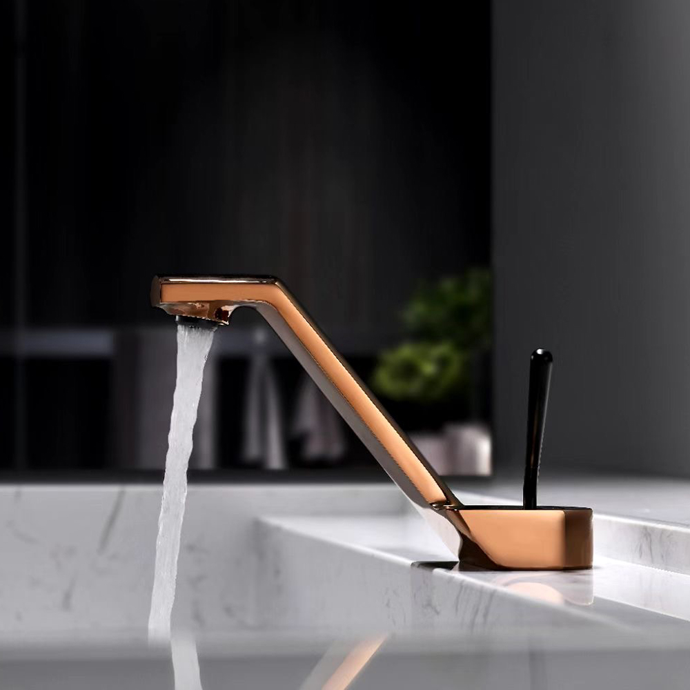 

Sink Faucet Aerated Stream Single Handle Solid Brass Rose Gold