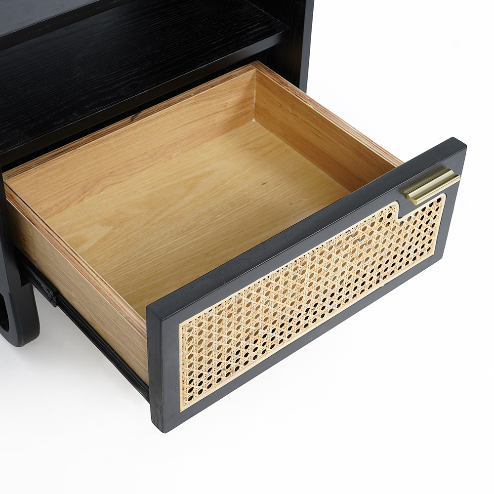 Minimalistischer schwarzer Nachttisch Rattan gewebt Nachttisch mit 1 Schublade