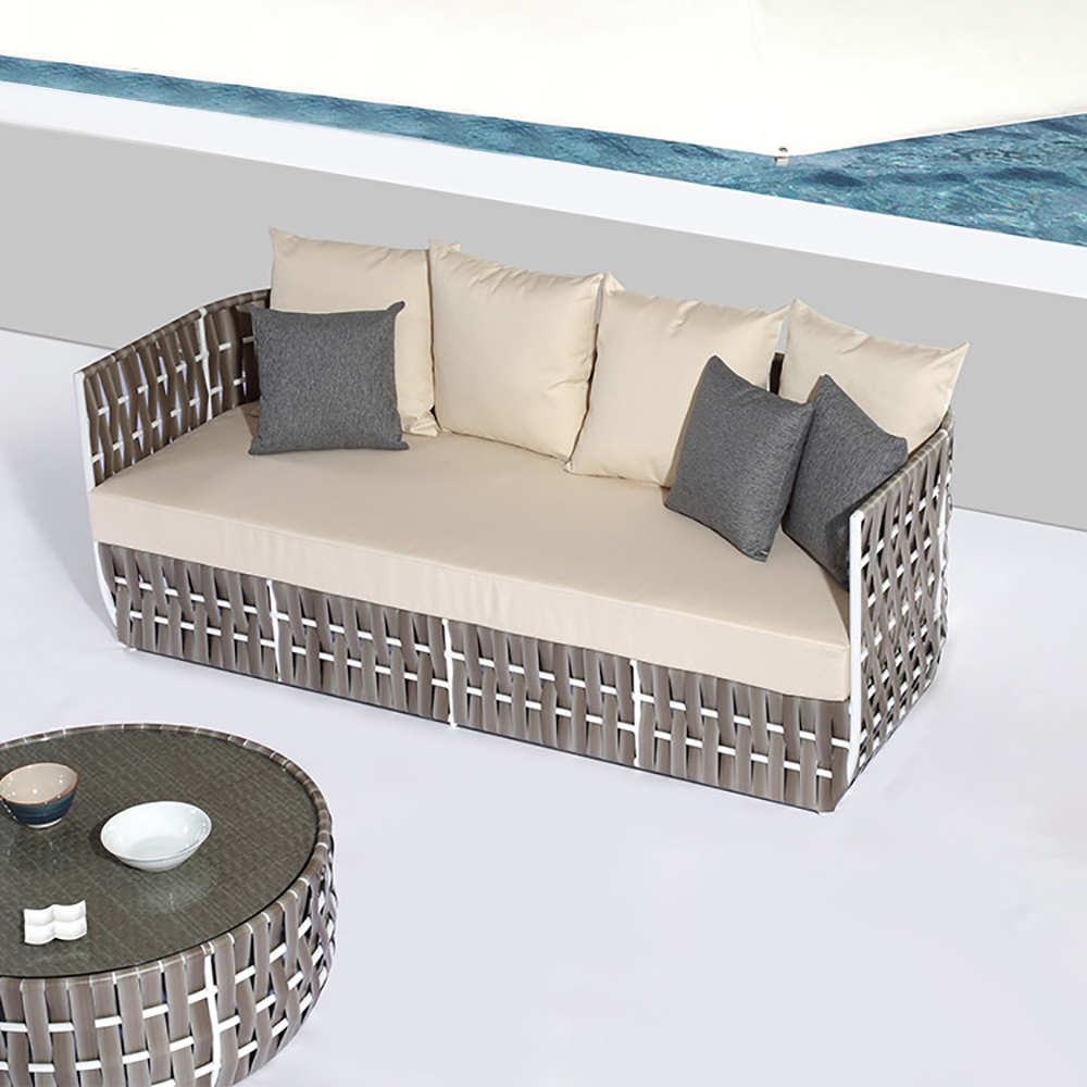 

Off-white Outdoor Patio PE Rattan Sofa with Cushions
