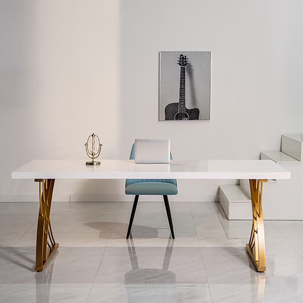 Bureau de bureau à domicile rectangulaire blanc moderne de 1400 mm avec dessus de table en bois de pin et cadre doré