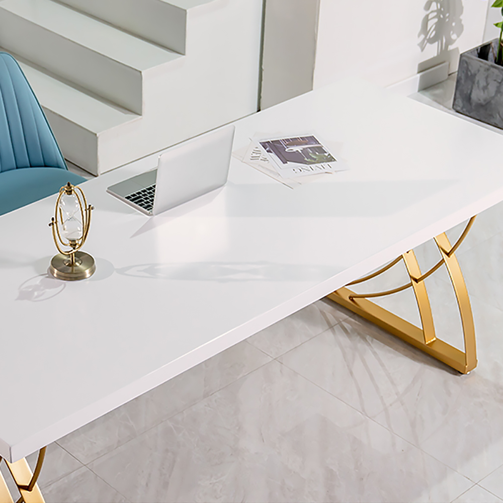 Bureau de bureau à domicile rectangulaire blanc moderne de 1400 mm avec dessus de table en bois de pin et cadre doré
