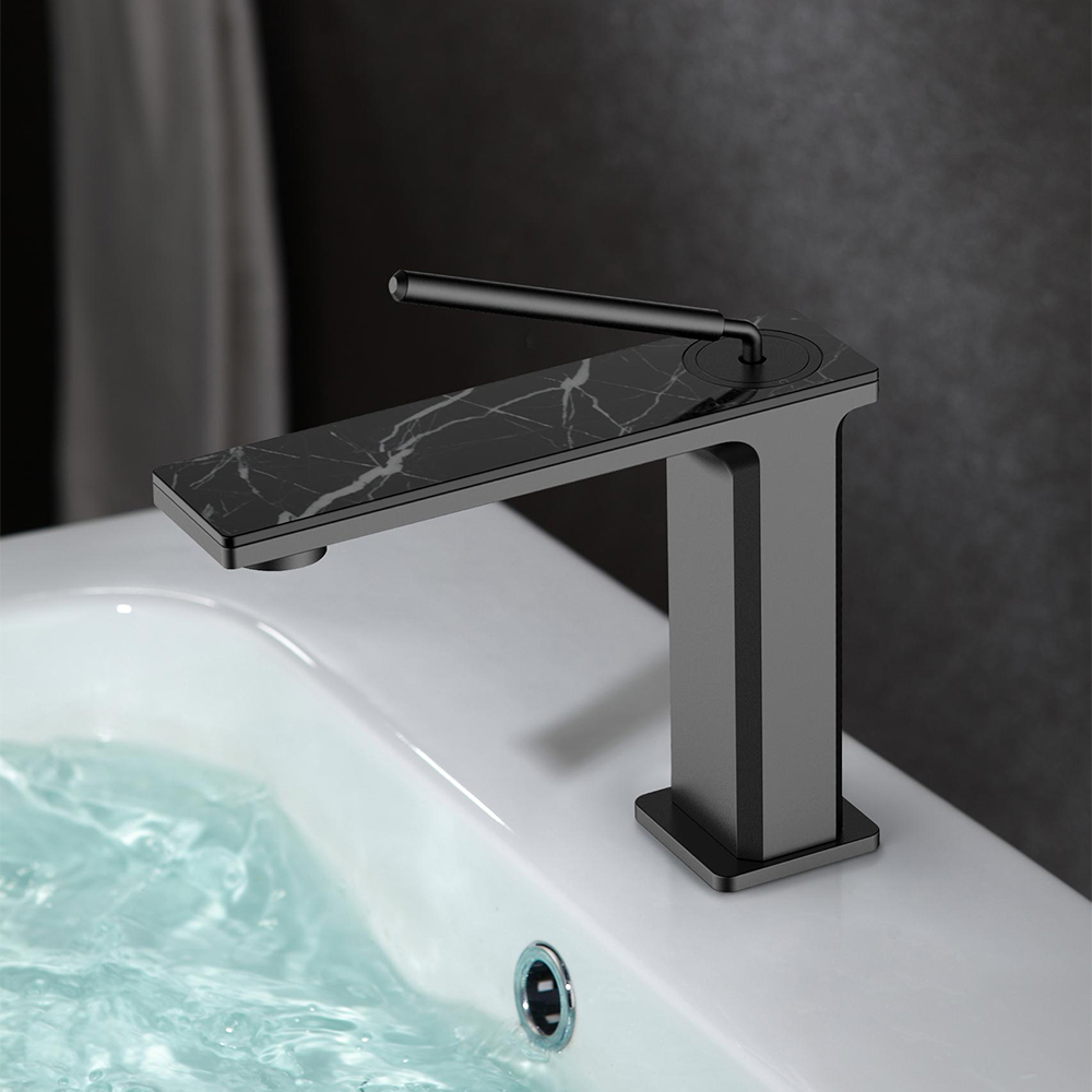 

Matte Black 1-Hole Bathroom Sink Faucet Single Handle Solid Brass