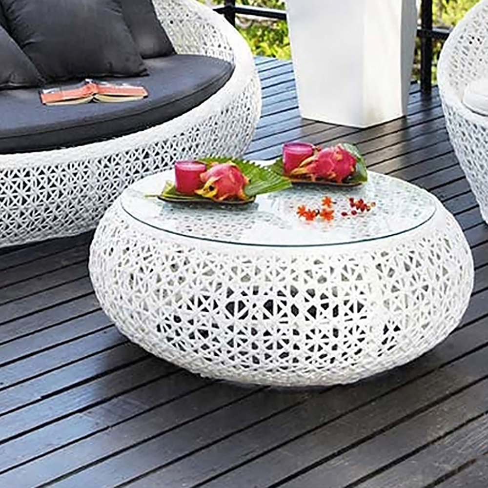

27'' Rattan Round Coffee Table with Glass Table-top