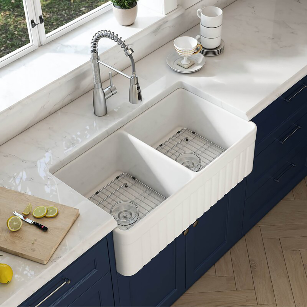 33" Farmhouse Kitchen Sink Fireclay Rectangular Undermount Double Bowl in Glossy White