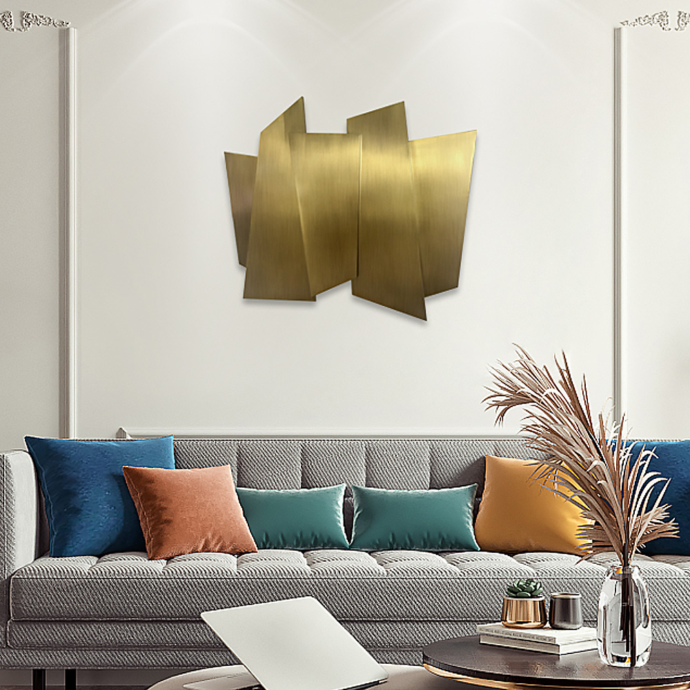 Luxury Irregular Stainless Steel Wall Decor Creative Geometric Art in Gold