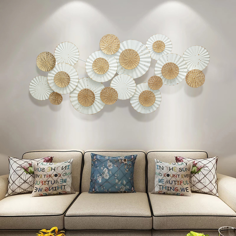 Modern 3D Round Flowers Metal Wall Decor Distressed Home Hanging Art