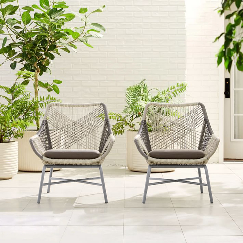 Outdoor PE Rattan Patio Chair Armchair with Cushion Pillow（Set of 2）