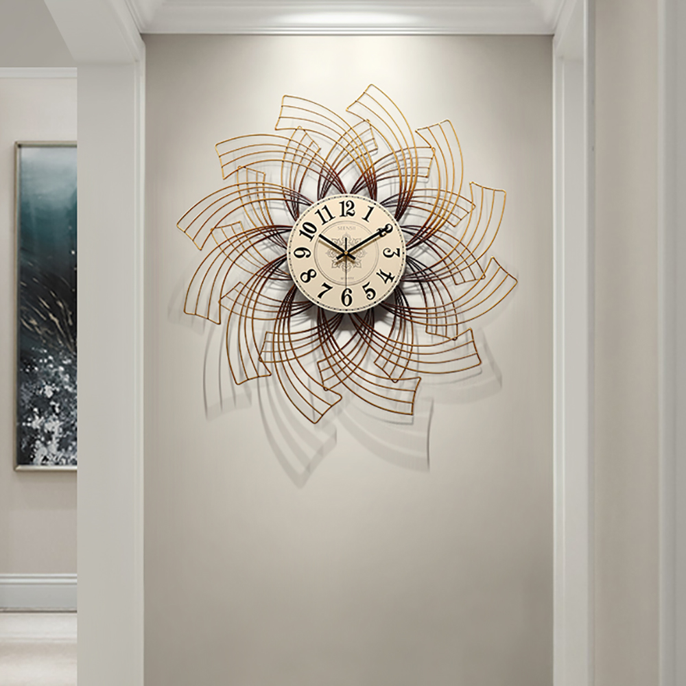 

Retro Style Flower-Shape Design Oversized Wall Clock with Hollow-out Craft